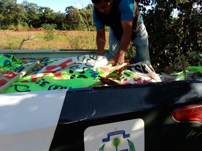 Prefeitura intensifica fiscalização contra uso de placas e faixas em áreas públicas